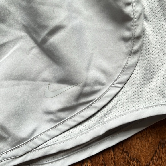 Nike Dri Fit tempo shirts, size XS - Picture 2 of 5